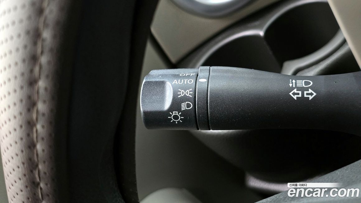 Nissan Cube 2012