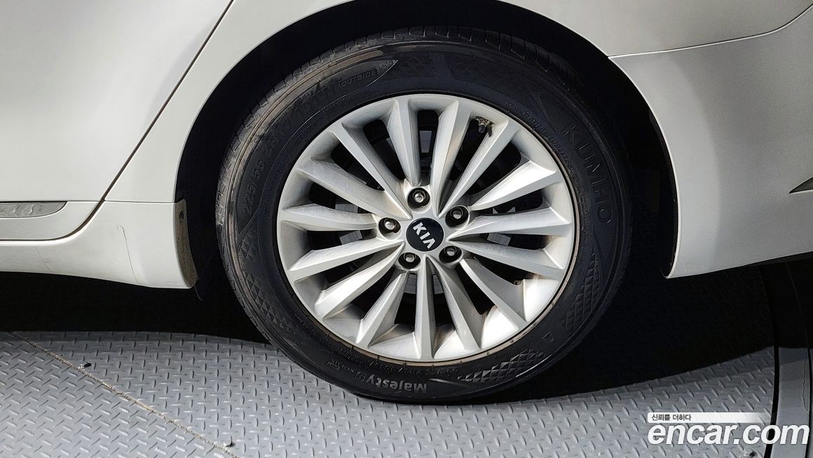 Kia K7 2016