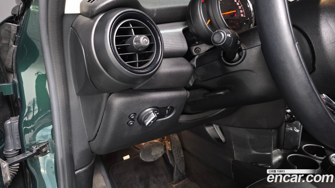 Mini Cooper 2018