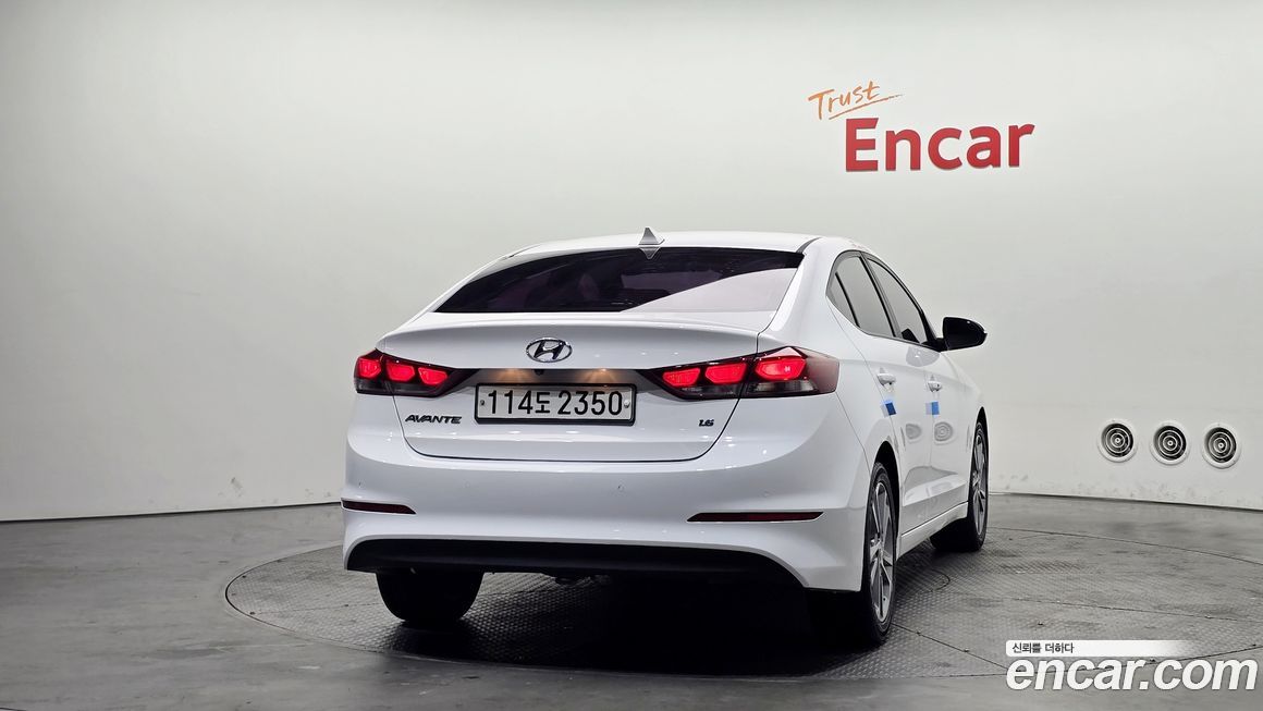 Hyundai AVANTE 2018