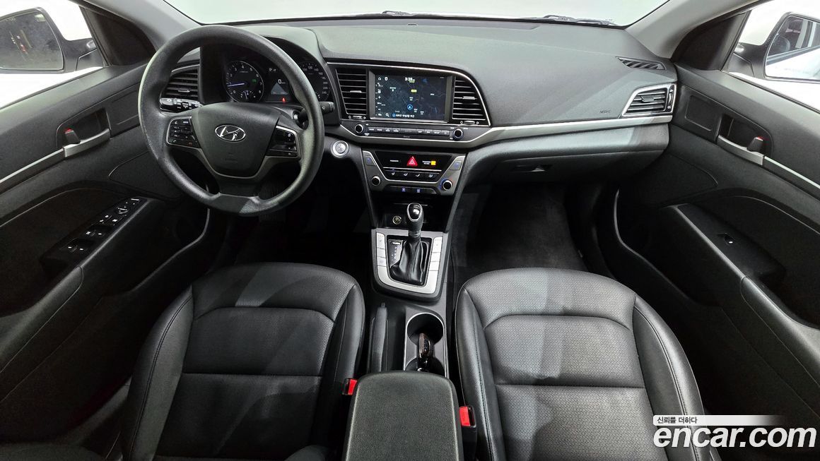Hyundai AVANTE 2018