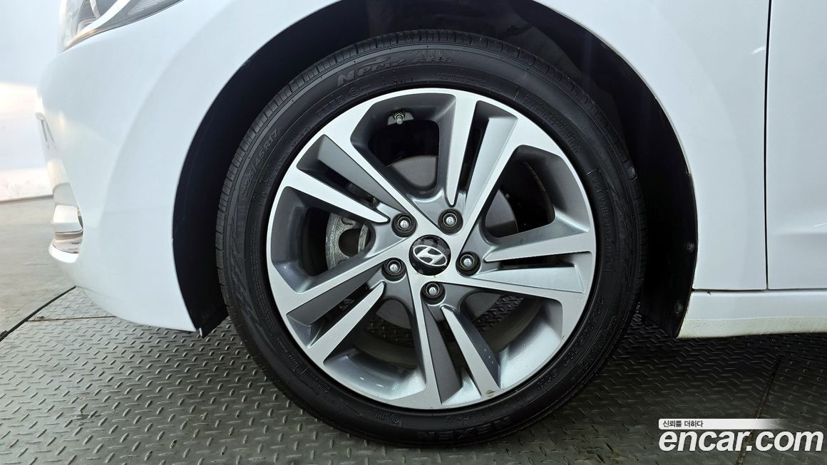 Hyundai AVANTE 2018