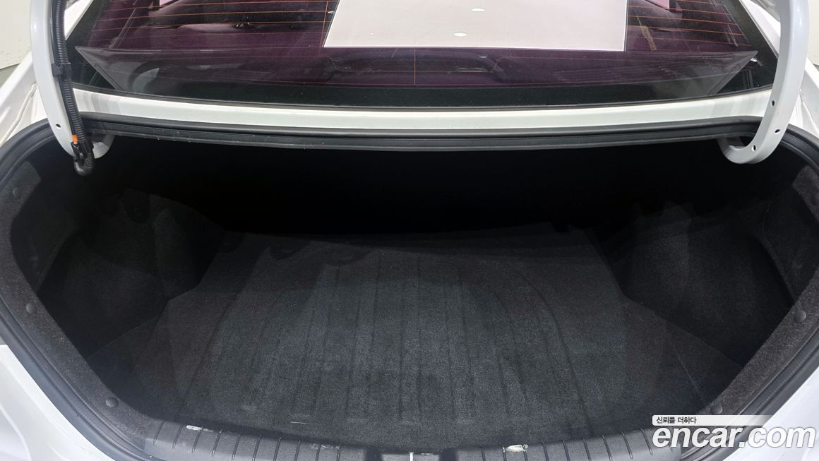 Hyundai AVANTE 2018