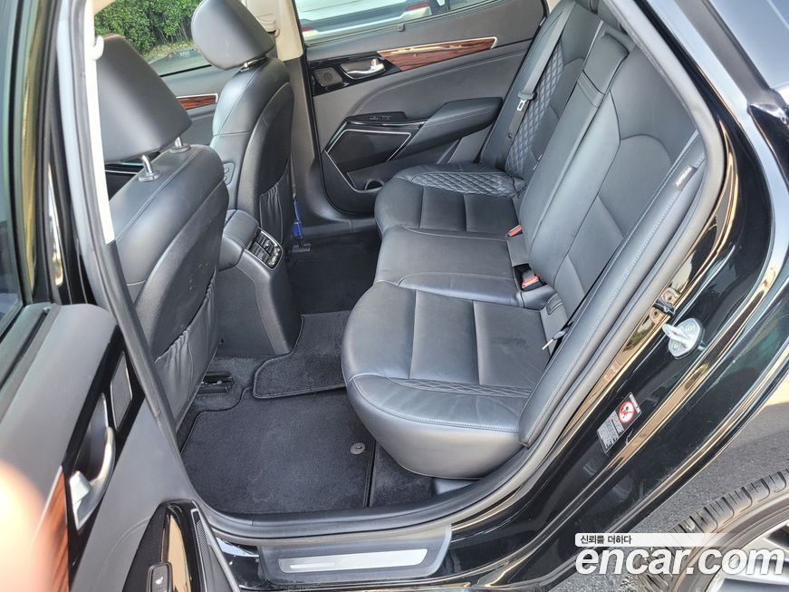 Kia K7 2016