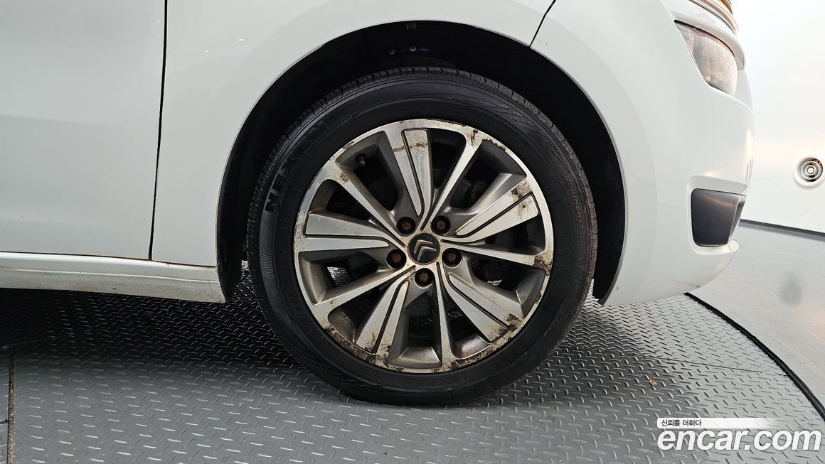 Citroen-DS C4 Picasso 2015