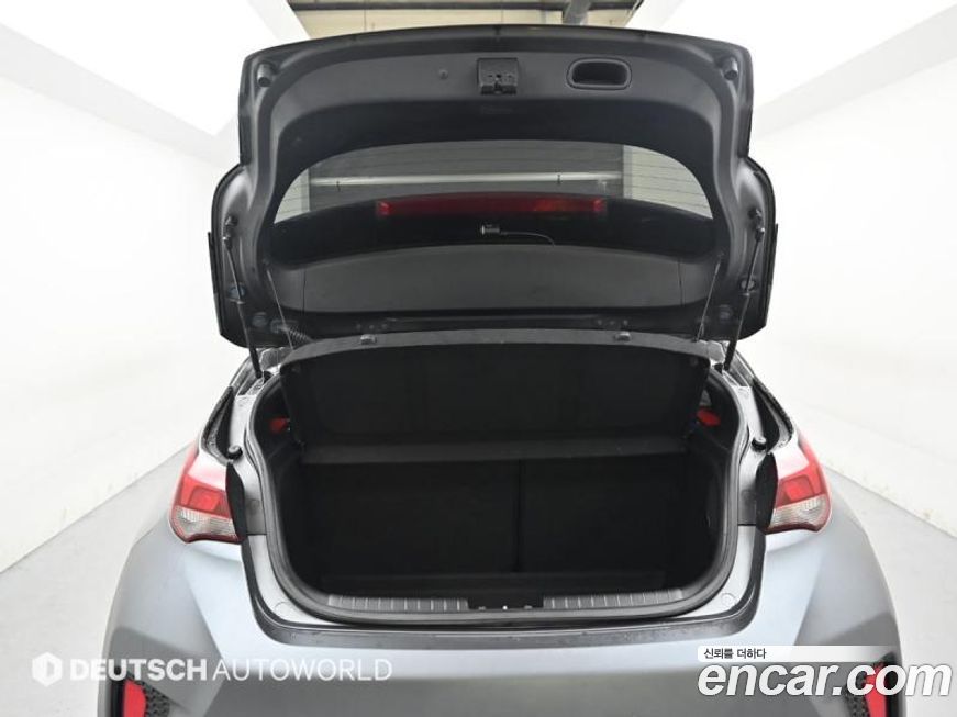 Hyundai Veloster 2018