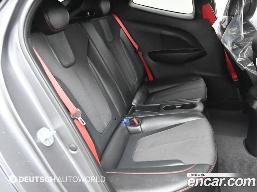 Hyundai Veloster 2018