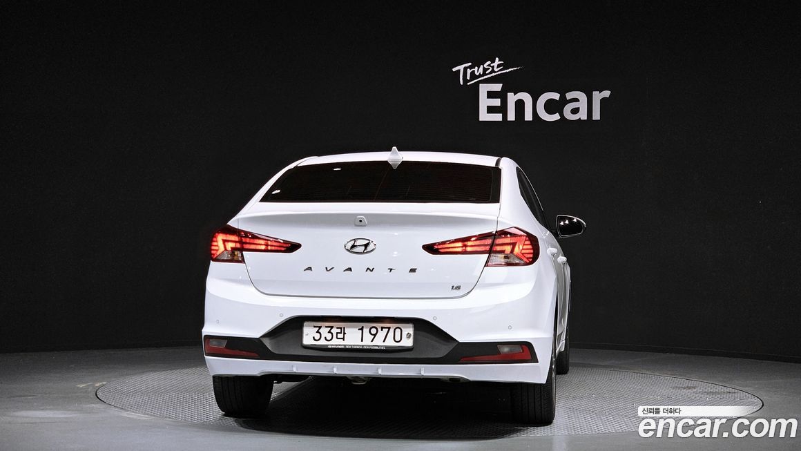 Hyundai AVANTE 2019