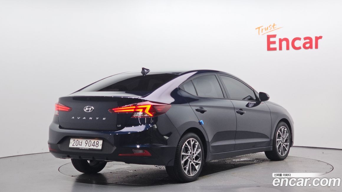 Hyundai AVANTE 2020