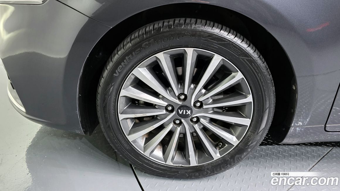 Kia K7 2017
