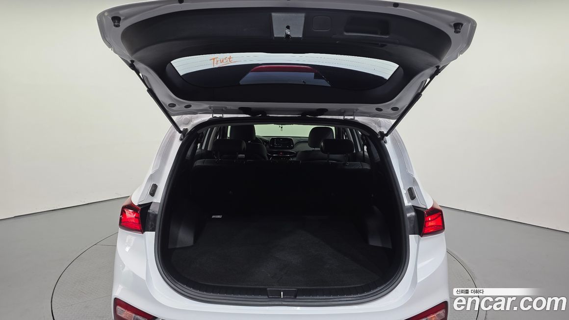Hyundai Santafe 2020