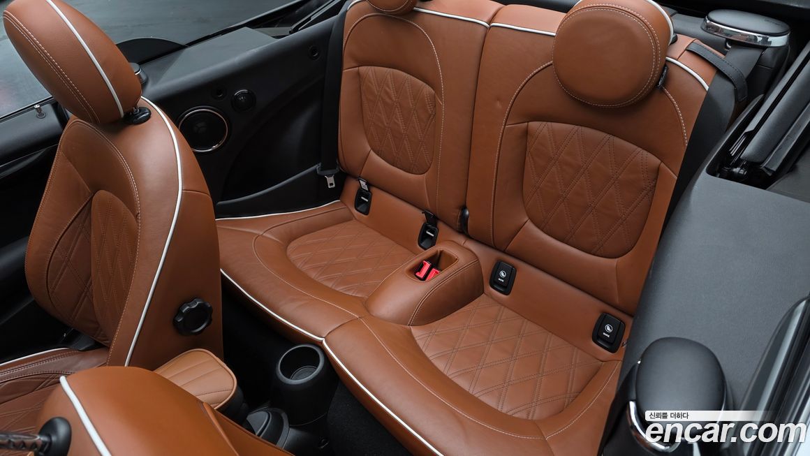 Mini Cooper Convertible 2018