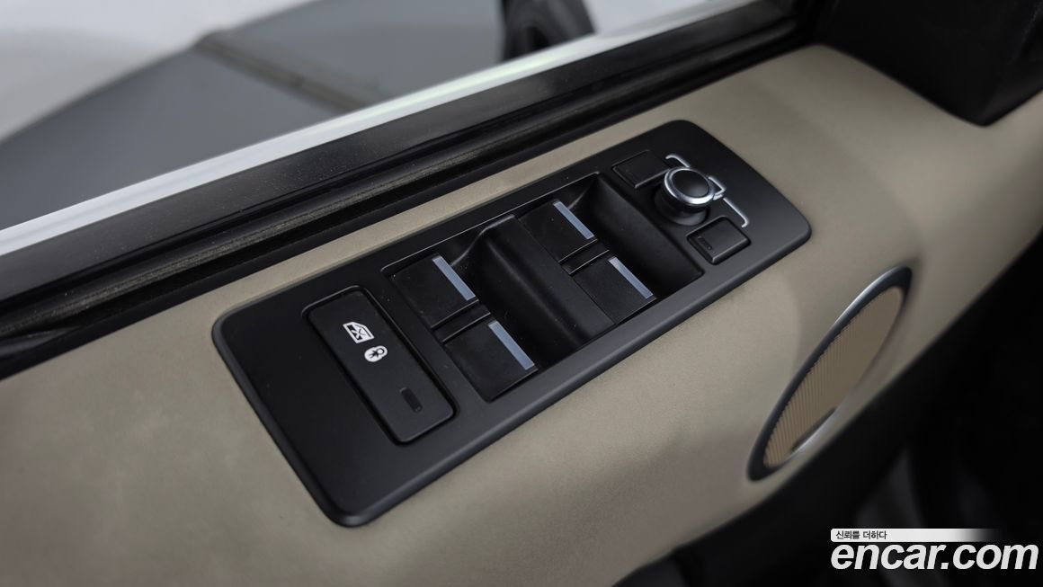Land Rover Discovery 2018