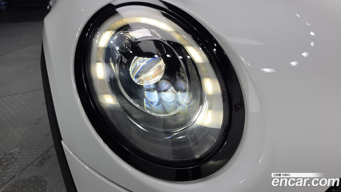 Mini Cooper Convertible 2018