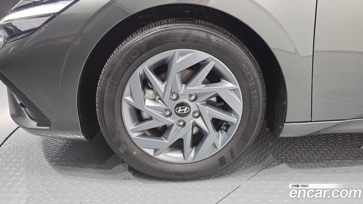 Hyundai AVANTE 2024