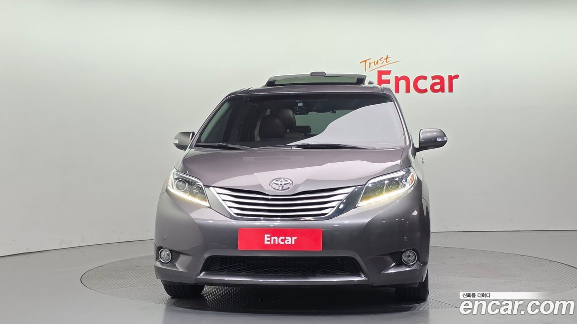 Toyota Sienna 2015