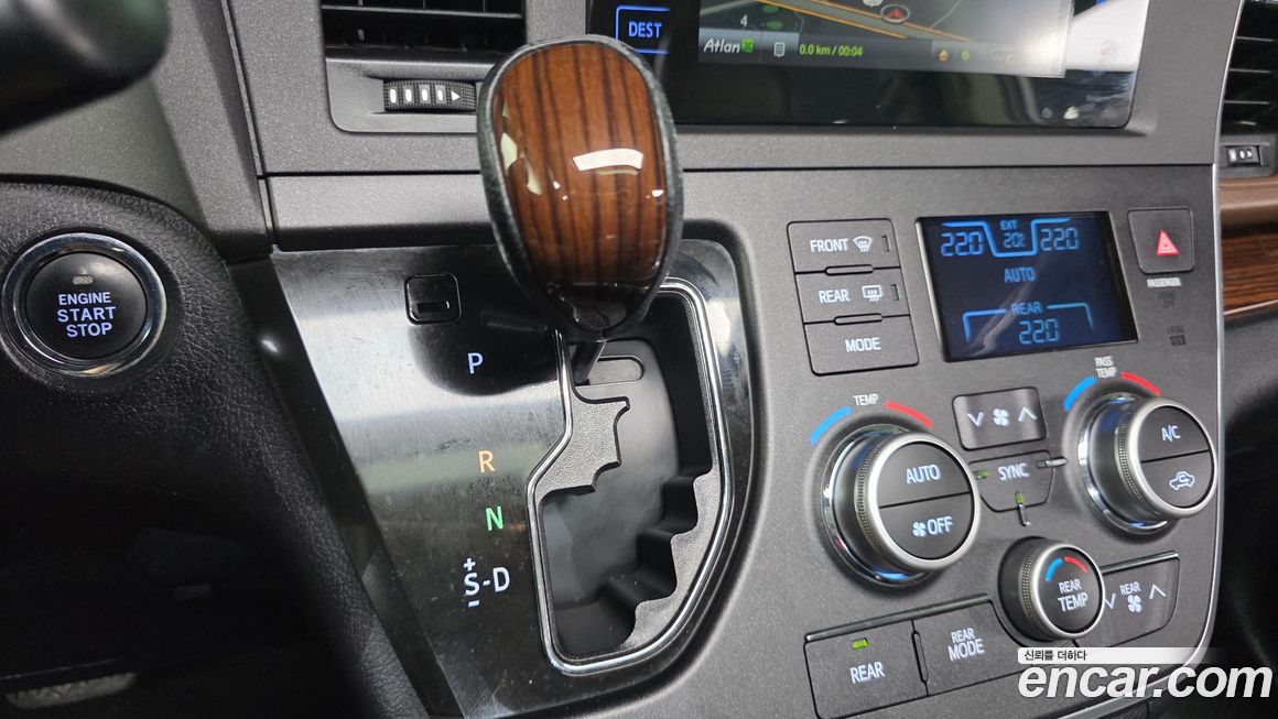 Toyota Sienna 2015