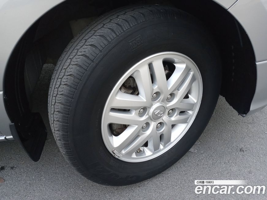 Hyundai Starex 2021
