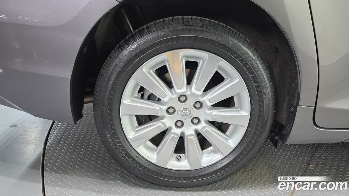 Toyota Sienna 2015