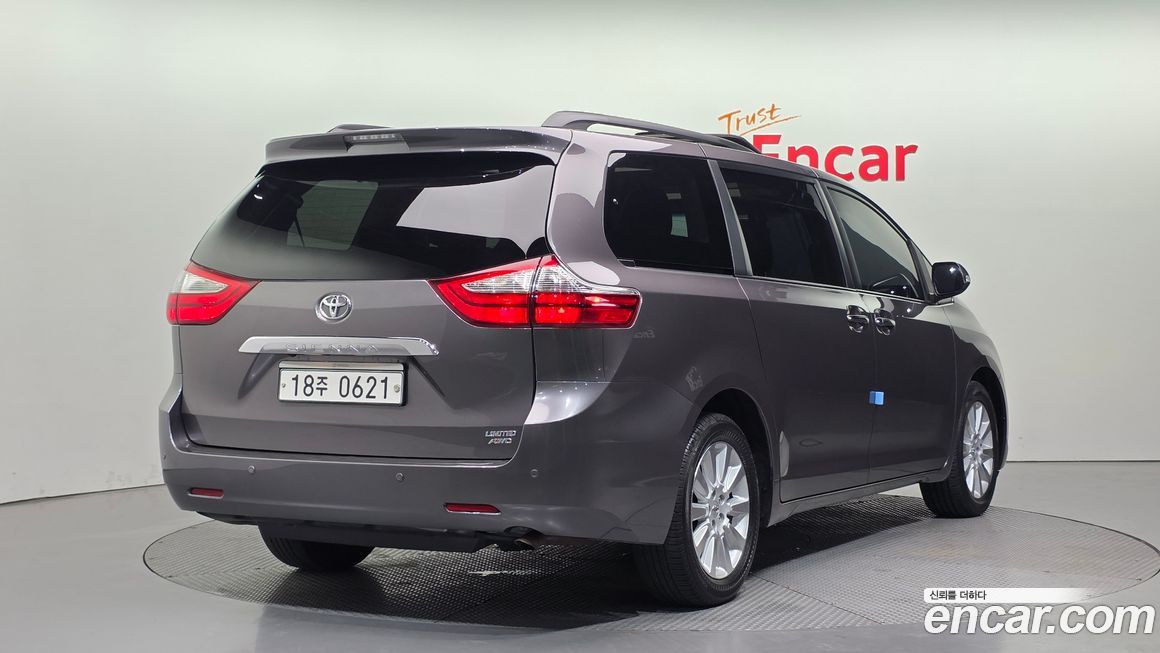 Toyota Sienna 2015