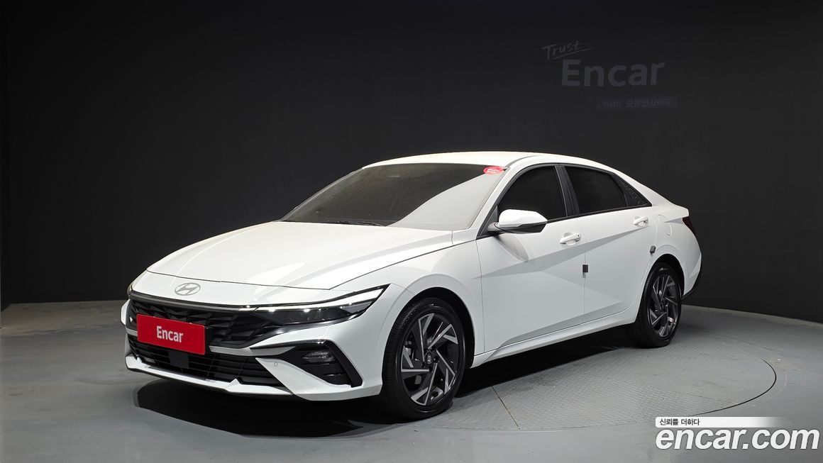 Hyundai AVANTE 2024