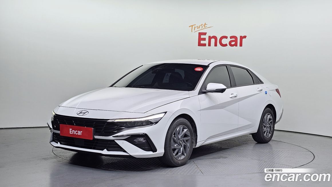 Hyundai AVANTE 2024