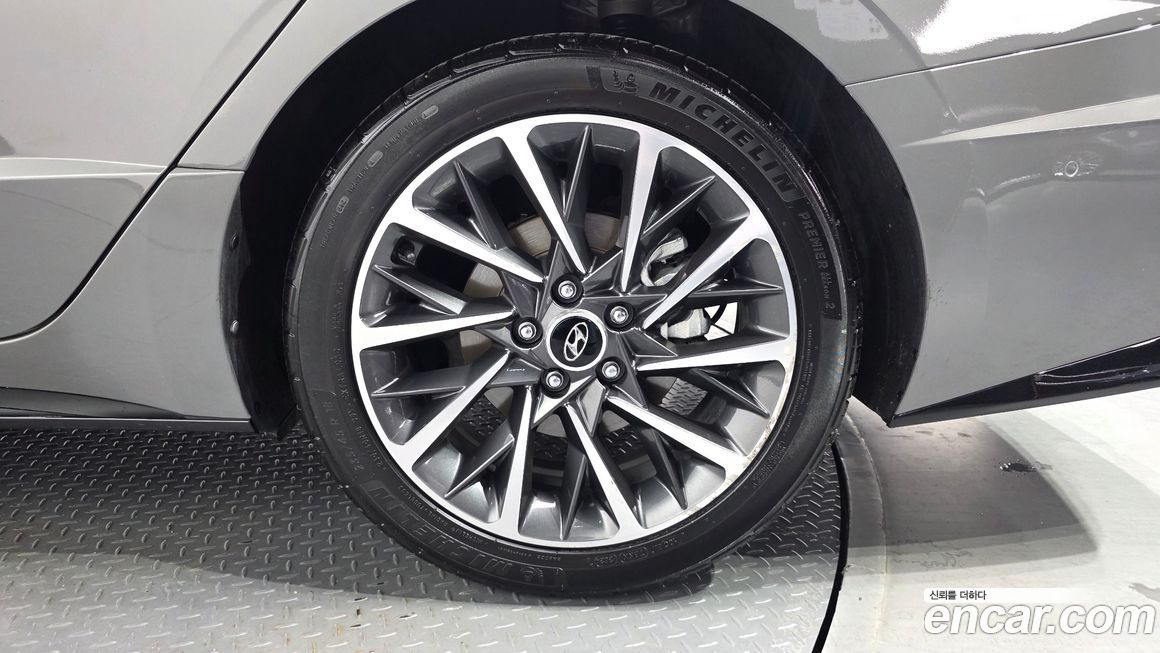 Hyundai Sonata 2022