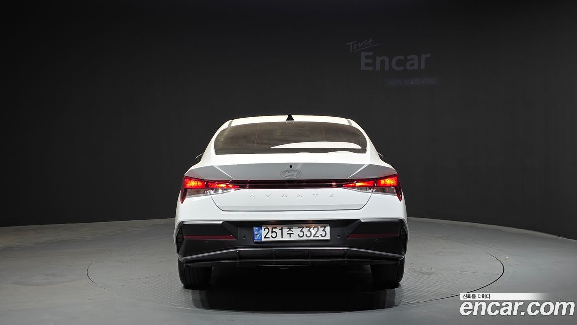 Hyundai AVANTE 2024