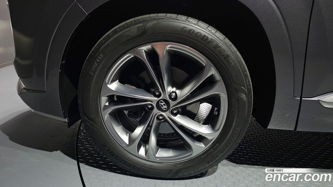 Hyundai Santafe 2019