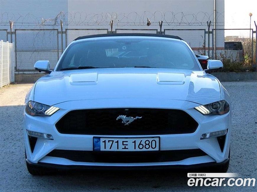 Ford Mustang 2020