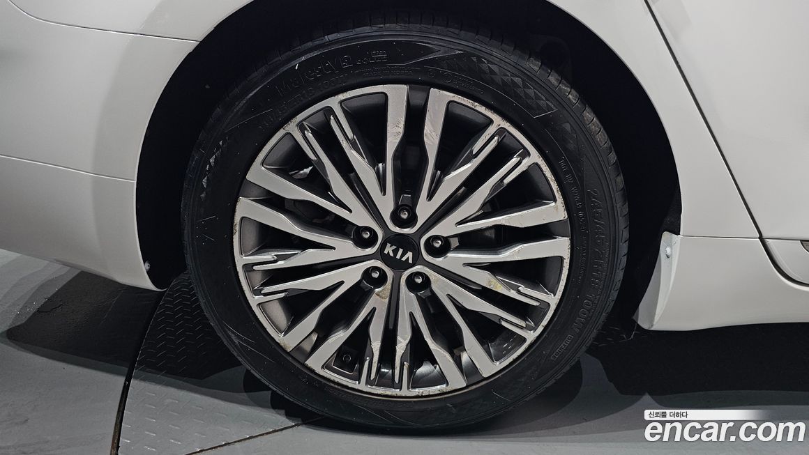 Kia K7 2020