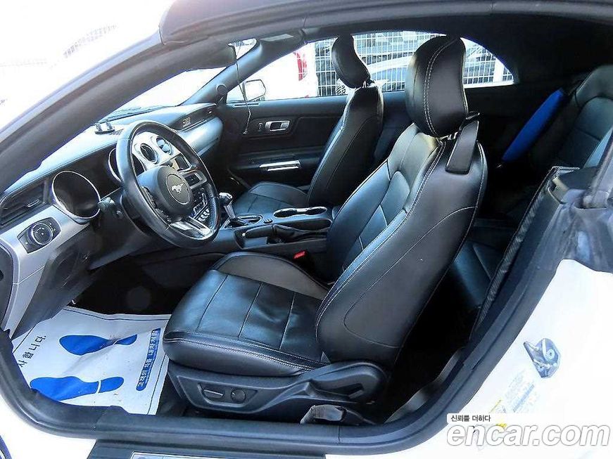Ford Mustang 2020