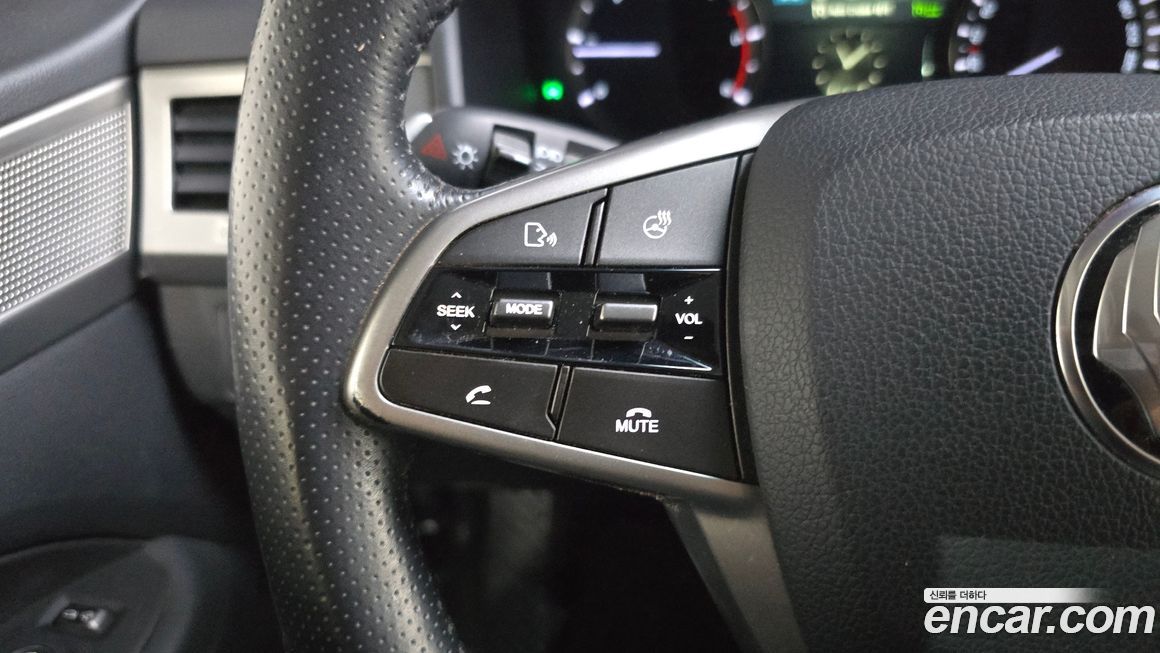 KG_Mobility_Ssangyong Rexton 2018