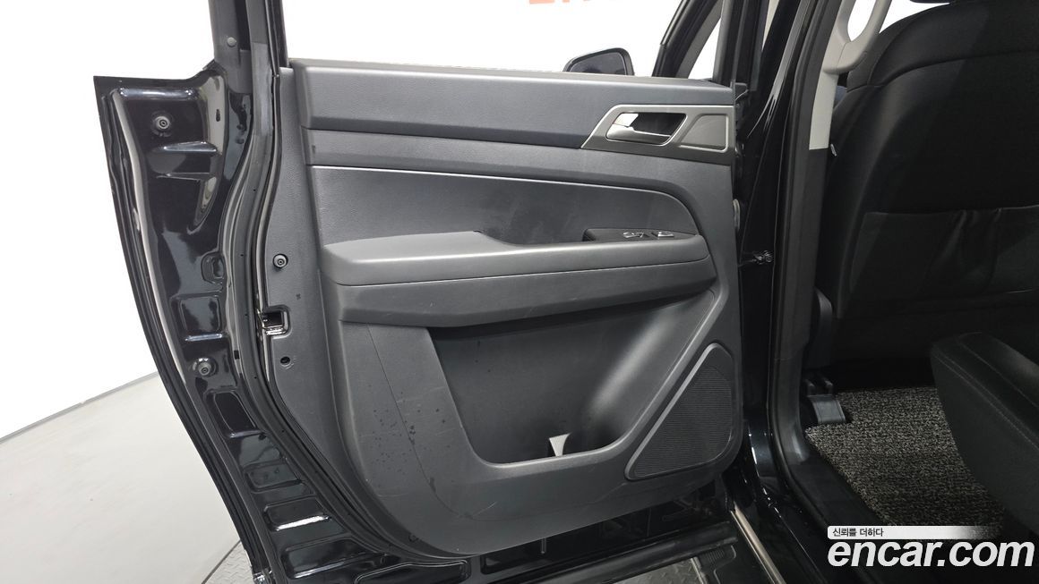 KG_Mobility_Ssangyong Rexton 2018