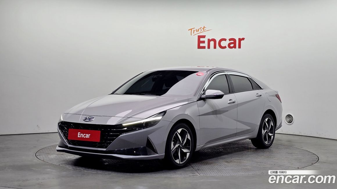 Hyundai AVANTE 2021