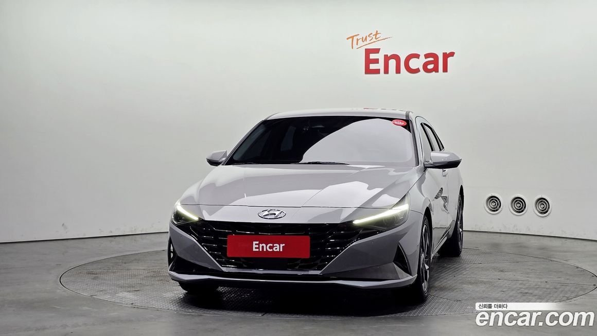 Hyundai AVANTE 2021