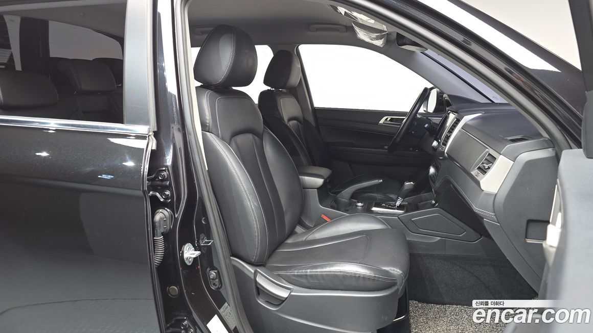 KG_Mobility_Ssangyong Rexton 2018