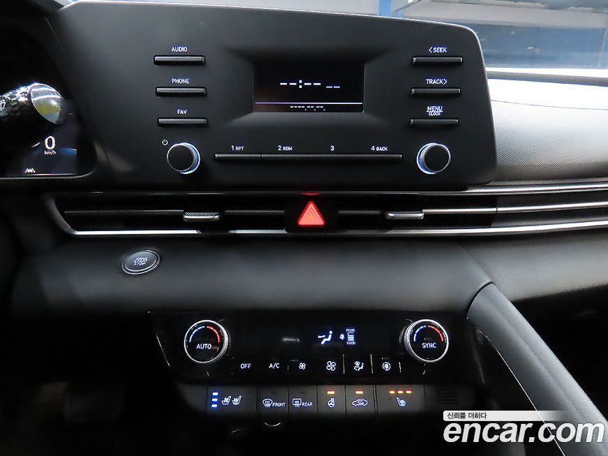 Hyundai AVANTE 2021