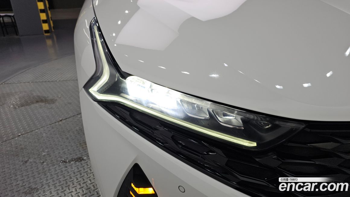 Kia K5 2023