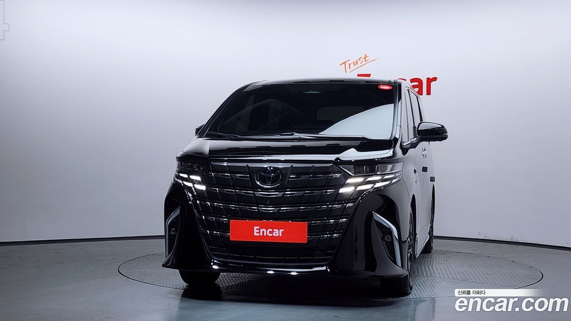 Toyota Alphard 2024