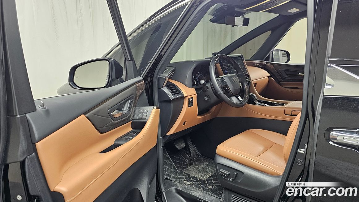 Toyota Alphard 2025