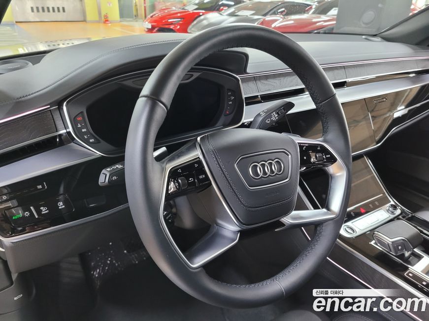 Audi A8 2023