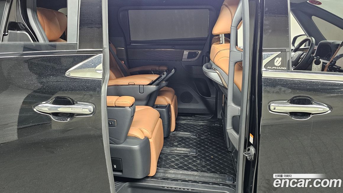 Toyota Alphard 2025