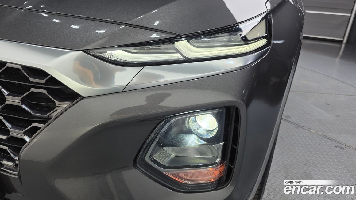 Hyundai Santafe 2020
