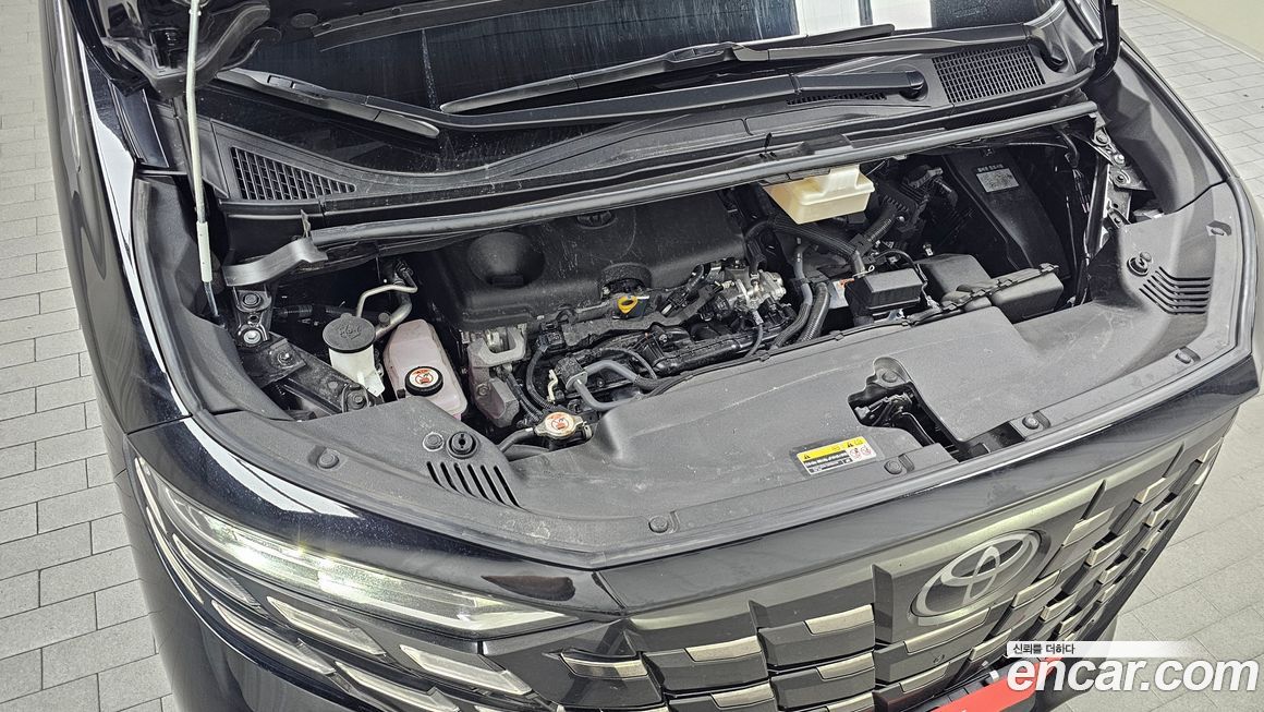 Toyota Alphard 2025