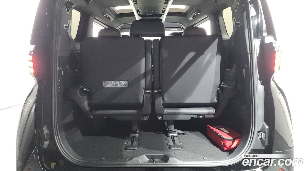 Toyota Alphard 2024