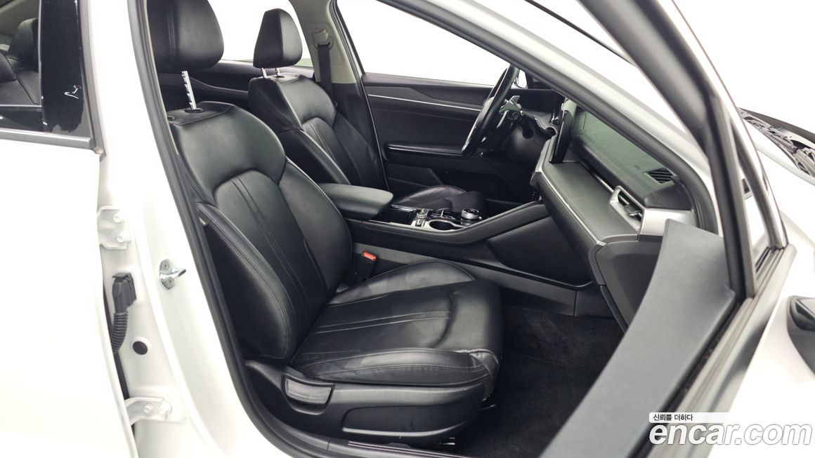 Kia K5 2023
