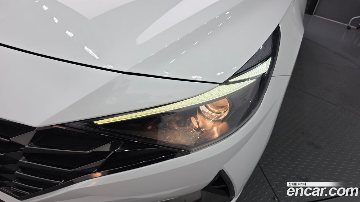 Hyundai AVANTE 2023
