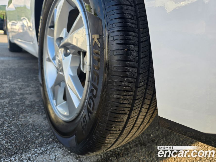 Hyundai AVANTE 2022