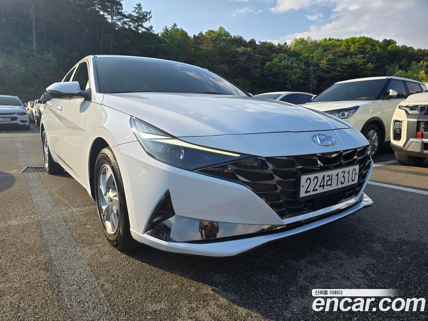 Hyundai AVANTE 2022